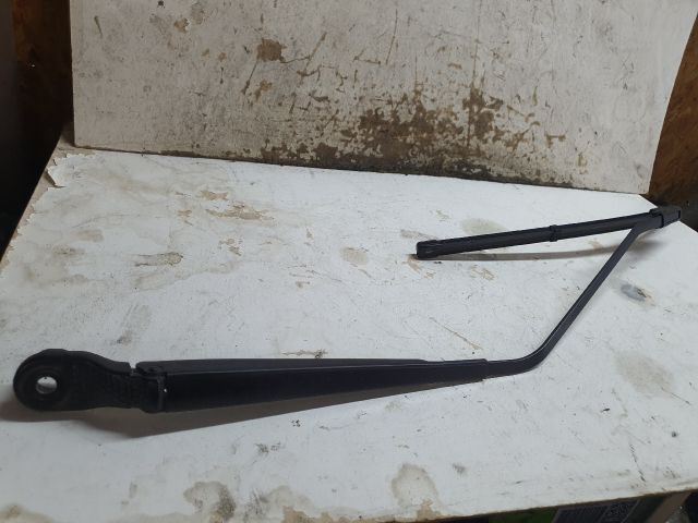 bontott RENAULT SCÉNIC III Jobb első Ablaktörlő Kar