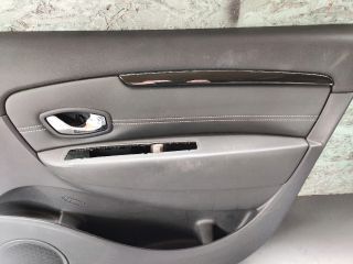 bontott RENAULT SCÉNIC III Jobb első Ajtó Kárpit