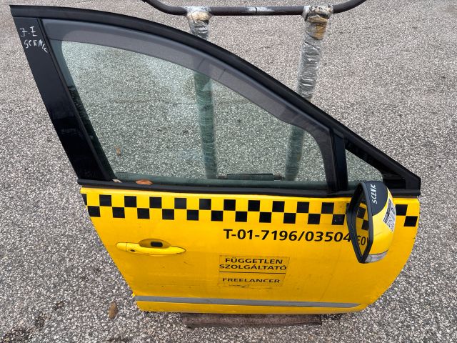 bontott RENAULT SCÉNIC III Jobb első Ajtó (Részeivel)