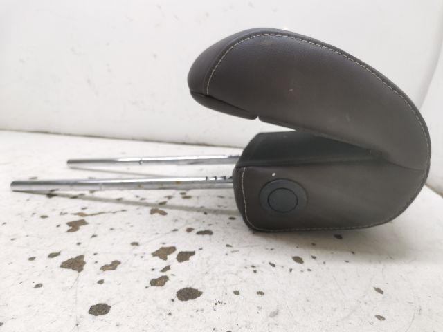 bontott RENAULT SCÉNIC III Jobb első Fejtámla