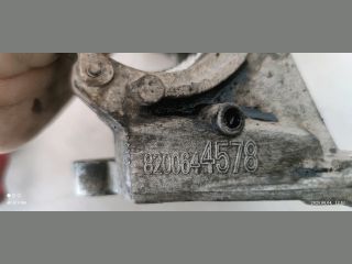 bontott RENAULT SCÉNIC III Jobb első Féltengely Tartó