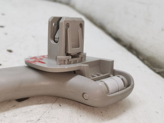 bontott RENAULT SCÉNIC III Jobb első Kapaszkodó (Felső)