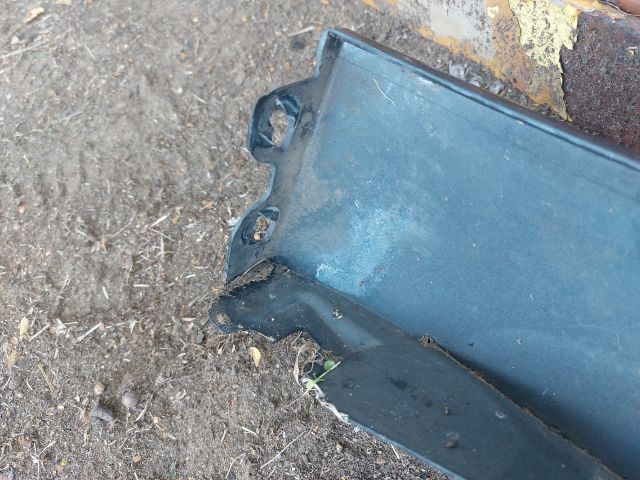 bontott RENAULT SCÉNIC III Jobb első Sárvédő