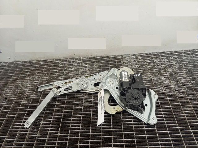 bontott RENAULT SCÉNIC III Jobb hátsó Ablakemelő Szerkezet (Elektromos)