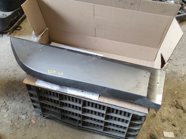 bontott RENAULT SCÉNIC III Jobb hátsó Ajtó Díszléc