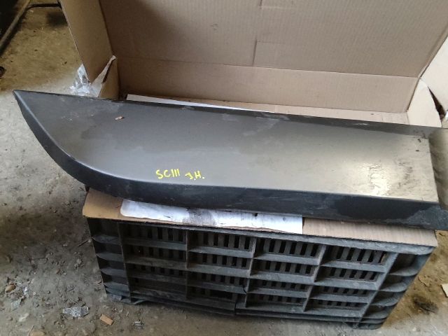 bontott RENAULT SCÉNIC III Jobb hátsó Ajtó Díszléc