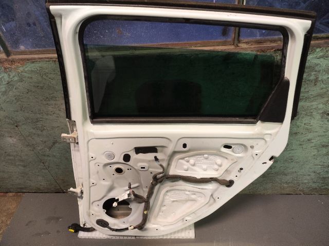 bontott RENAULT SCÉNIC III Jobb hátsó Ajtó (Üres lemez)