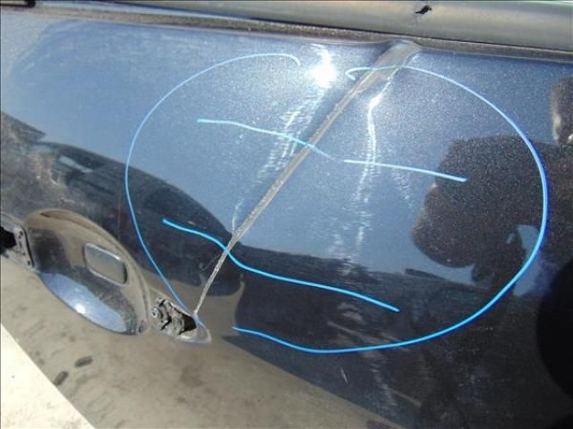 bontott RENAULT SCÉNIC III Jobb hátsó Ajtó (Üres lemez)