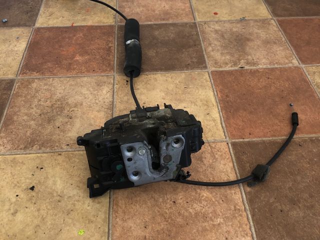 bontott RENAULT SCÉNIC III Jobb hátsó Ajtózár