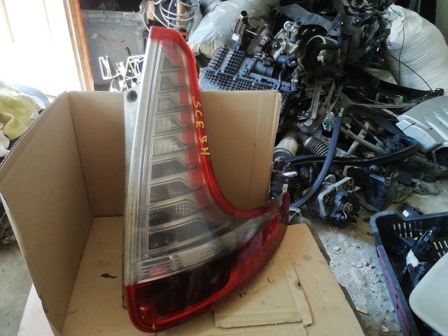 bontott RENAULT SCÉNIC III Jobb Hátsó Lámpa