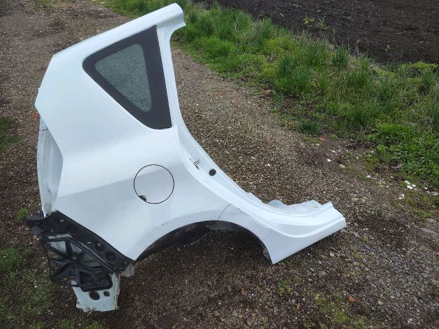 bontott RENAULT SCÉNIC III Jobb hátsó Negyed Karosszéria Csomag