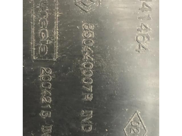 bontott RENAULT SCÉNIC III Jobb Lökhárító Tartó Nyúlványvég