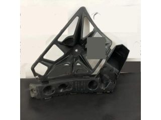 bontott RENAULT SCÉNIC III Jobb Lökhárító Tartó Nyúlványvég