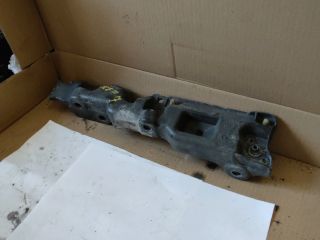 bontott RENAULT SCÉNIC III Jobb Sárvédő Oldaltartó