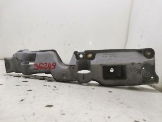 bontott RENAULT SCÉNIC III Jobb Sárvédő Oldaltartó