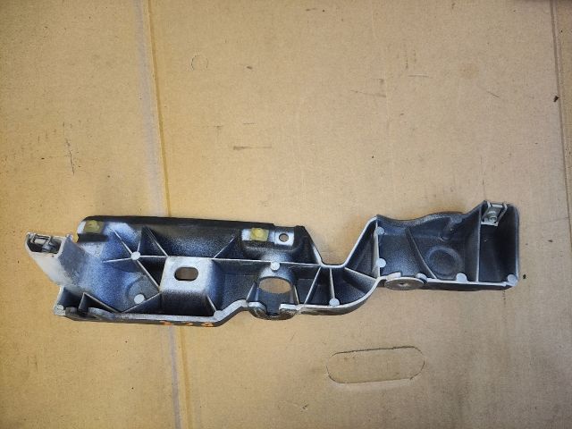 bontott RENAULT SCÉNIC III Jobb Sárvédő Oldaltartó