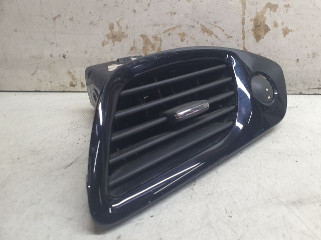 bontott RENAULT SCÉNIC III Jobb Szellőző