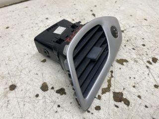 bontott RENAULT SCÉNIC III Jobb Szellőző