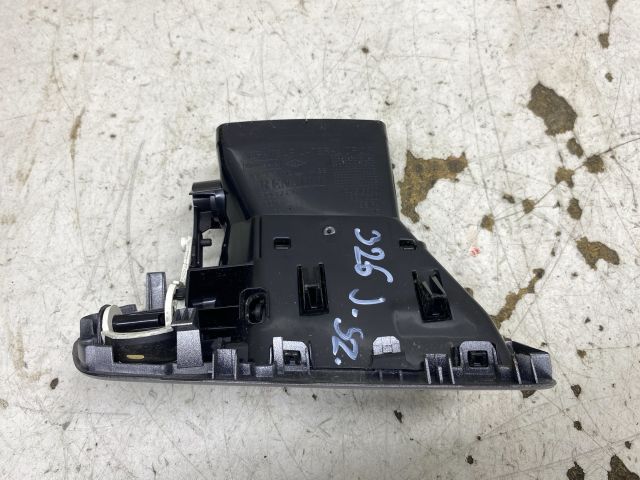 bontott RENAULT SCÉNIC III Jobb Szellőző