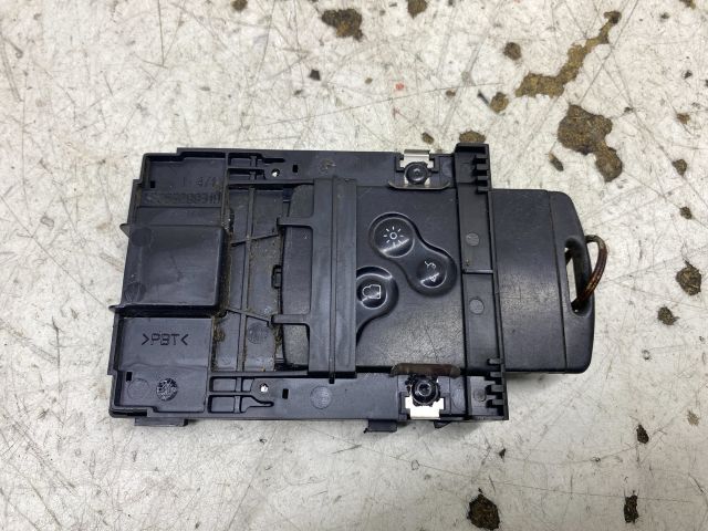 bontott RENAULT SCÉNIC III Kártyaolvasó