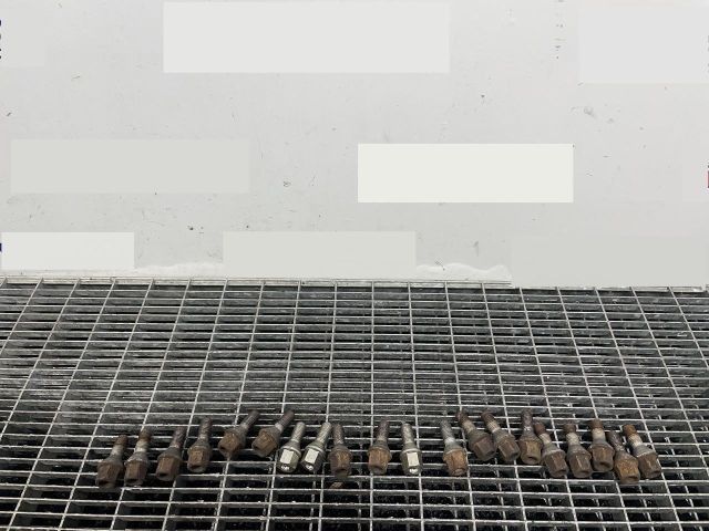 bontott RENAULT SCÉNIC III Kerék Csavar Szett