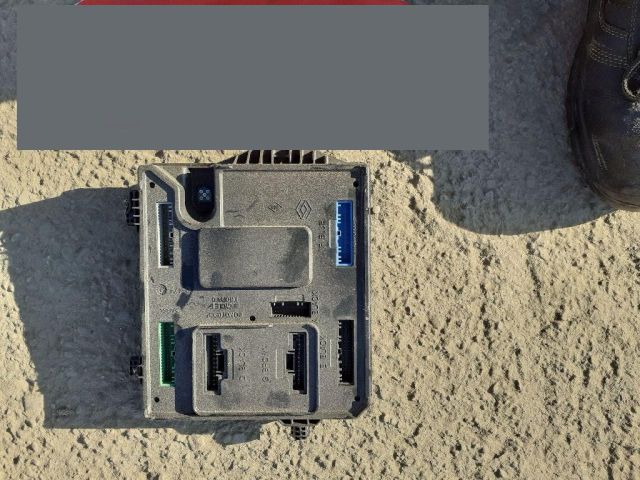 bontott RENAULT SCÉNIC III Komfort Elektronika