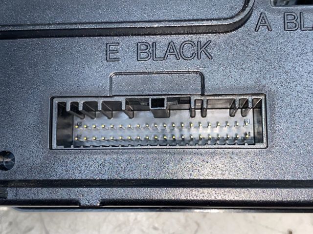 bontott RENAULT SCÉNIC III Komfort Elektronika