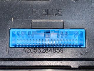 bontott RENAULT SCÉNIC III Komfort Elektronika