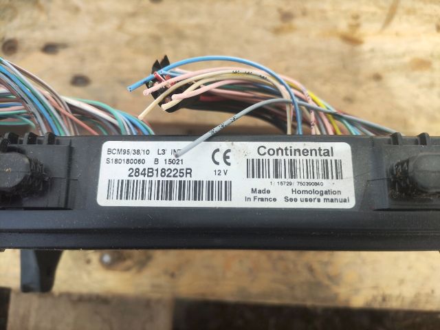 bontott RENAULT SCÉNIC III Komfort Elektronika