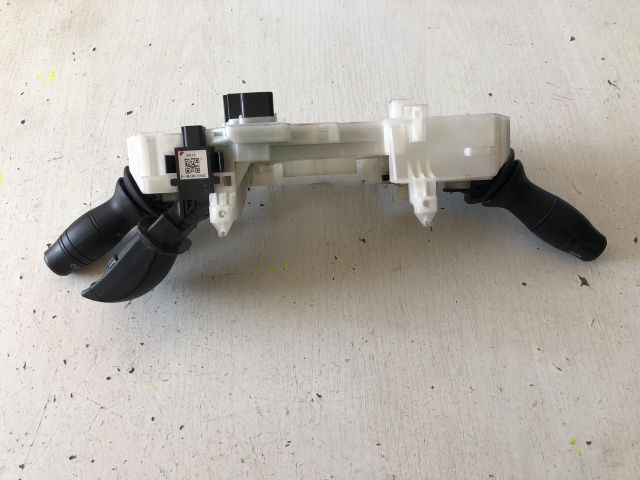 bontott RENAULT SCÉNIC III Komplett Kormánykapcsoló (Bajuszkapcsoló)