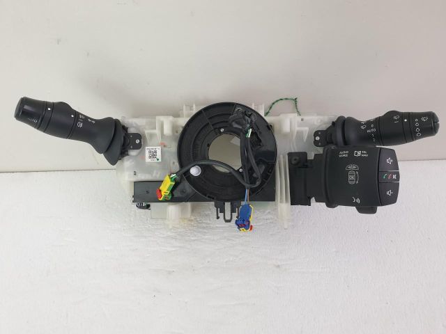 bontott RENAULT SCÉNIC III Komplett Kormánykapcsoló (Bajuszkapcsoló)