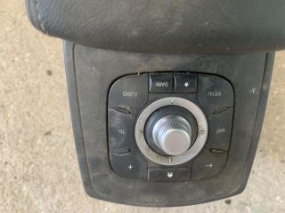 bontott RENAULT SCÉNIC III Könyöklő