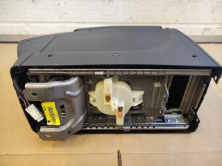 bontott RENAULT SCÉNIC III Könyöklő