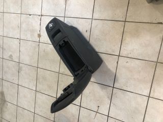 bontott RENAULT SCÉNIC III Könyöklő