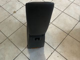 bontott RENAULT SCÉNIC III Könyöklő