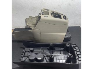 bontott RENAULT SCÉNIC III Könyöklő