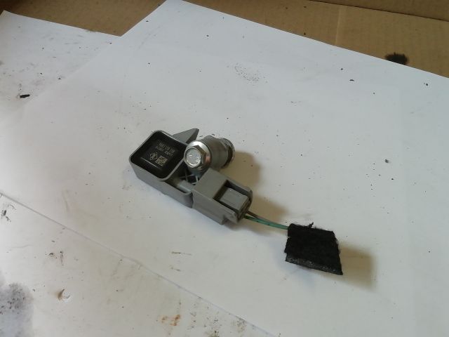 bontott RENAULT SCÉNIC III Központi Ütközés Érzékelő