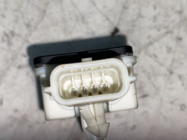 bontott RENAULT SCÉNIC III Központi Ütközés Érzékelő