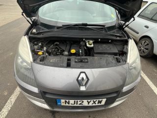 bontott RENAULT SCÉNIC III Kürt