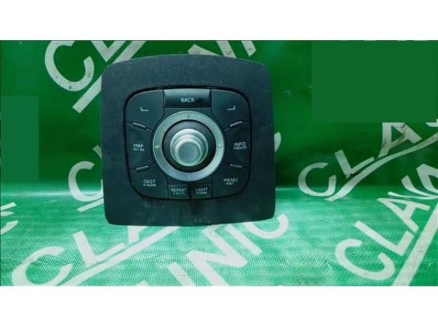 bontott RENAULT SCÉNIC III Média Kapcsoló