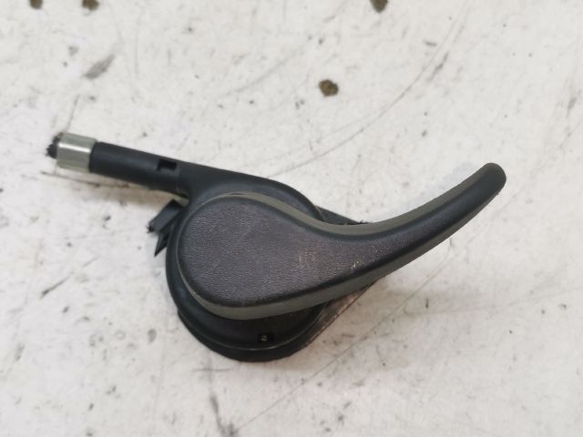 bontott RENAULT SCÉNIC III Motorháztető Nyitó Kar / Gomb