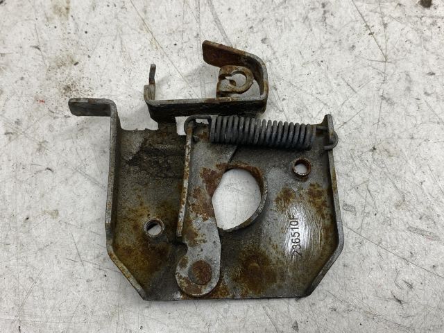 bontott RENAULT SCÉNIC III Motorháztető Zárszerkezet