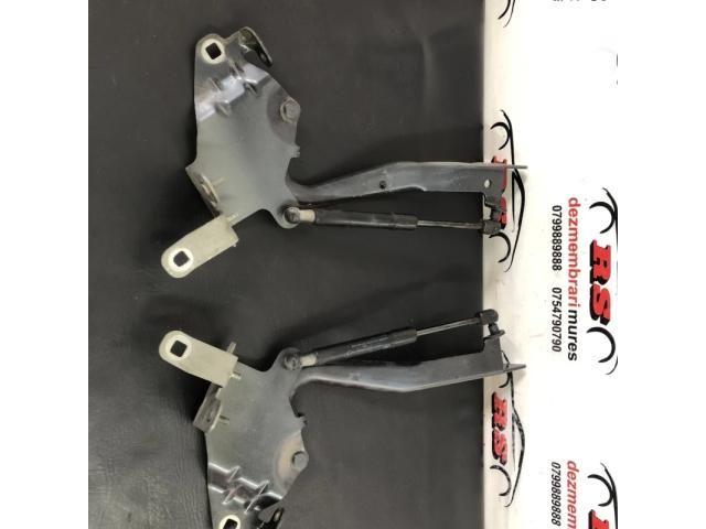 bontott RENAULT SCÉNIC III Motorháztető Zsanér Pár