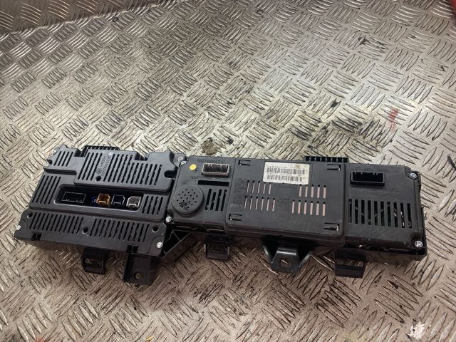 bontott RENAULT SCÉNIC III Multifunkciós Kijelző