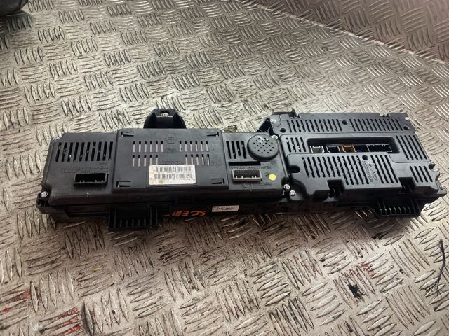 bontott RENAULT SCÉNIC III Multifunkciós Kijelző