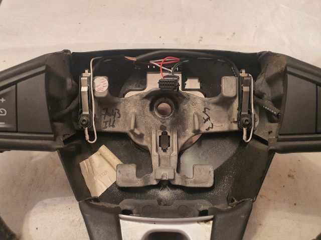 bontott RENAULT SCÉNIC III Multikormány