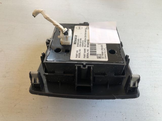 bontott RENAULT SCÉNIC III Multimédia Vezérlő