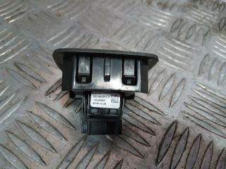 bontott RENAULT SCÉNIC III Multimédia Vezérlő