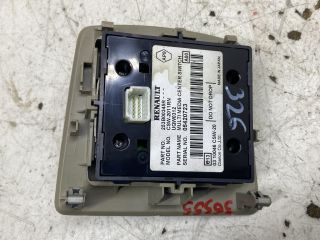 bontott RENAULT SCÉNIC III Multimédia Vezérlő