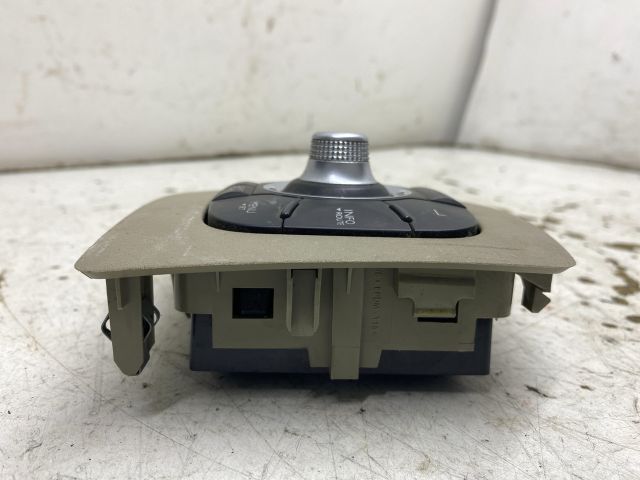 bontott RENAULT SCÉNIC III Multimédia Vezérlő